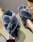 FLUFFY DREAMY SLIPPERS