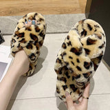 FLUFFY DREAMY SLIPPERS